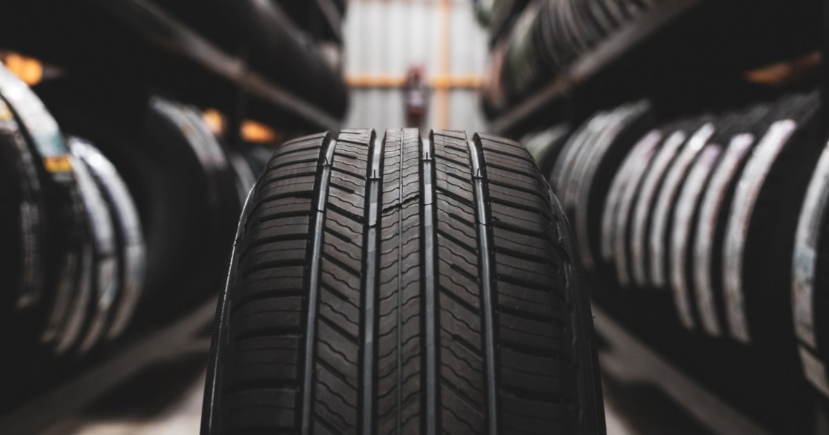AAAClubAlliance's tweet image. Head on over to your nearest AAA car care center for our exclusive tire deals this month! Upgrade your ride and ensure smooth, safe travels! spr.ly/6018bBEN0 #TireDeals #CarCare
