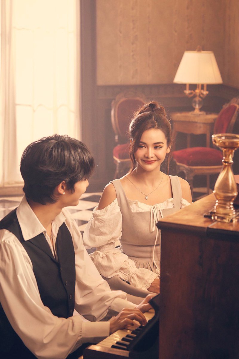 CwrNew's tweet photo. อยากขอบคุณพี่อิงฟ้ามาก ๆ เลยครับ @EWaraha ดีใจและรู้สึกเป็นเกียรติมาก ๆ ตอนฟังเพลงนี้นึกถึงพี่อิงฟ้าเลย ดีใจมาก ๆ ที่คิวเราตรงกัน ขอบคุณที่เอ็นดูและช่วยโปรโมตเพลงให้ผมตลอดด้วยนะค้าบ พี่ฟ้าน่ารักใจดีมาก ๆ ได้รู้จักพี่สาวที่สวยและใจดีเพิ่มอีกคนนึงแล้วเย้ ไม่แปลกใจเลยว่าทำไมแฟน ๆ รักพี่ฟ้ามากขนาดนี้ หวังว่าเราจะได้ร่วมงานกันอีกในอนาคตนะครับพี่ฟ้า  🥹🙏🏻 
NUNEW 3RDMV IS OUT  
ENGFA IN NUNEW 3RDMV
#เพลงขึ้นใจ