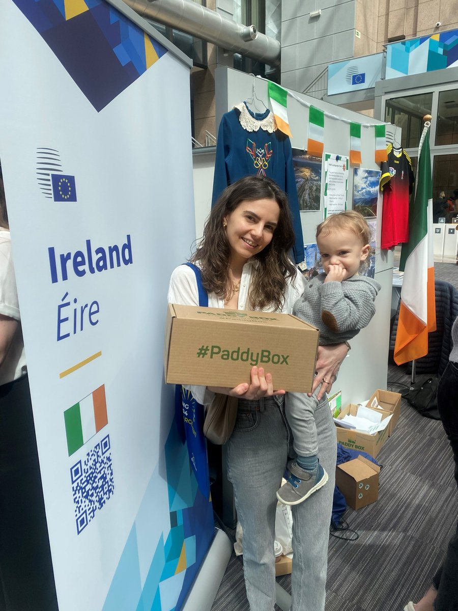 It was a pleasure to represent 🇮🇪 at the #EUOpenDay🇪🇺in the @EUCouncil on Saturday. We had to the opportunity to showcase all things Irish, our tourism treasures 💎, an píosa beag gaeilge and our vibrant culture. Thanks again to our sponsors and brilliant Irish dancers ☘️