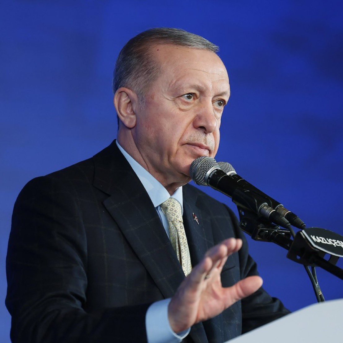Cumhurbaşkanı Erdoğan: Kamu malına el uzatmak bizim nazarımızda ihanete eşdeğerdir.