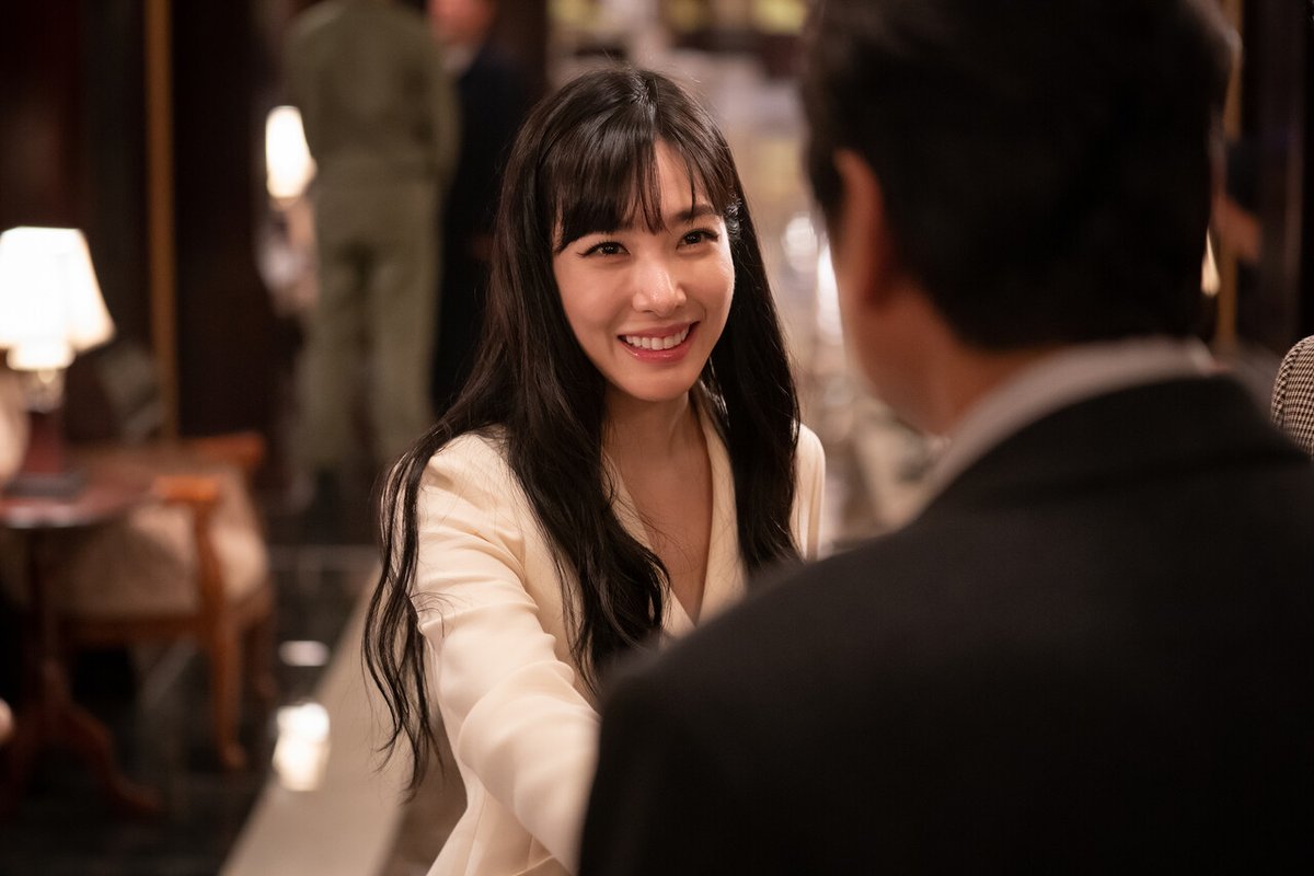 Ciwi2 line 89 in byun yohan life 🤭
Shin Hae Sun
Jin Ki Joo
Tiffany Young 
Nggak sabar dramanya tayang juga  yg uncle samsik #ByunYoHan #ShinHaeSun #JinKiJoo #TiffanyYoung