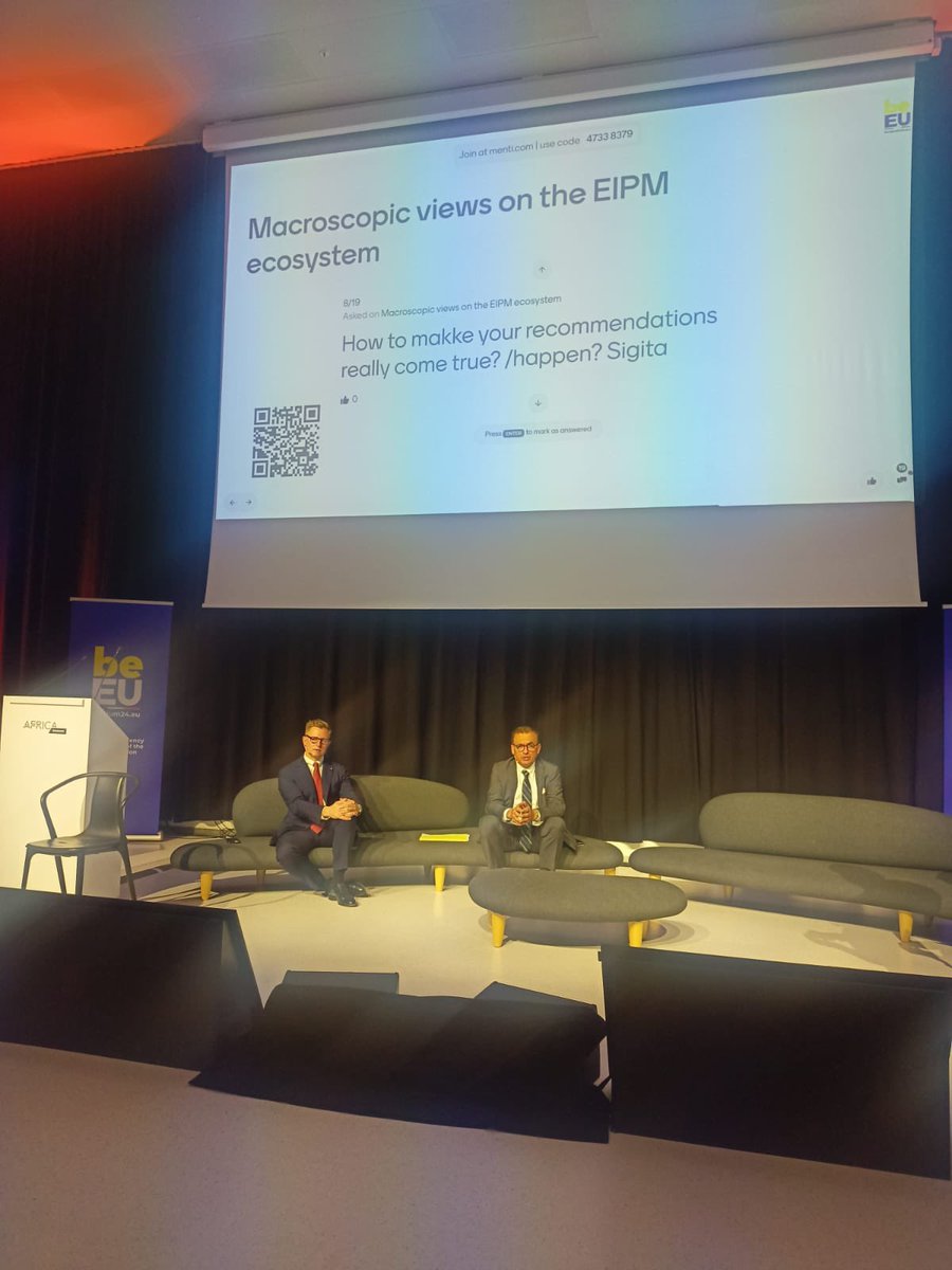 SJacobzone's tweet image. Pleased to address the SSAH conference with @belspo in Brussels, we need to invest in impactful supply, in organisations and to tackle systemic issues to strengthen trust. Also using the framework developed through our #TSI work with @EU_ScienceHub  with support of  @EU_reforms