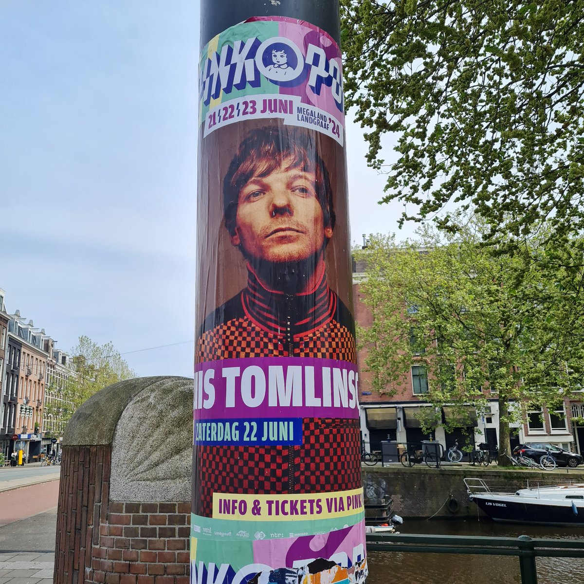 Louis Pinkpop posters in Amsterdam 😍