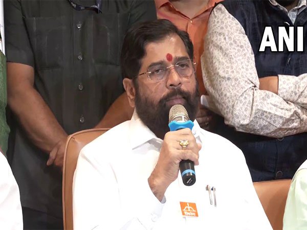Breaking News : Maharashtra Chief Minister Eknath Shinde condemns Congress leader Vijay Wadettiwar's remarks on former ATS chief Hemant Karkare's killing. Shinde labels Wadettiwar's statement as 'highly irritating and infuriating,' accusing him of being influenced by Rahul…