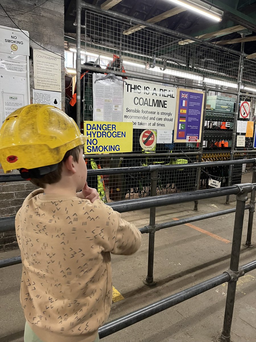 Me and the 9-year-old had a superb trip to @NCMME yesterday. You go 140m down into an actual coal mine, in a rattling cage, and the guides are ex-miners. It’s bloody amazing. #Yorkshire