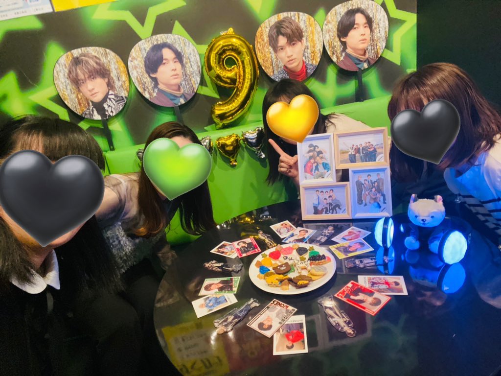 SixTONES結成9周年おめでとう会💛💚🖤
バカレアからの音色MVとSixTONESの原点＆現在を見た激エモ鑑賞会🥺
バカレアからの音色を見たらあの時の6人が大人になって久しぶりに集まったというストーリーが勝手に頭の中で出来上がってました←
本日もとても楽しい会をありがとう🫶

 #SixTONES結成9周年