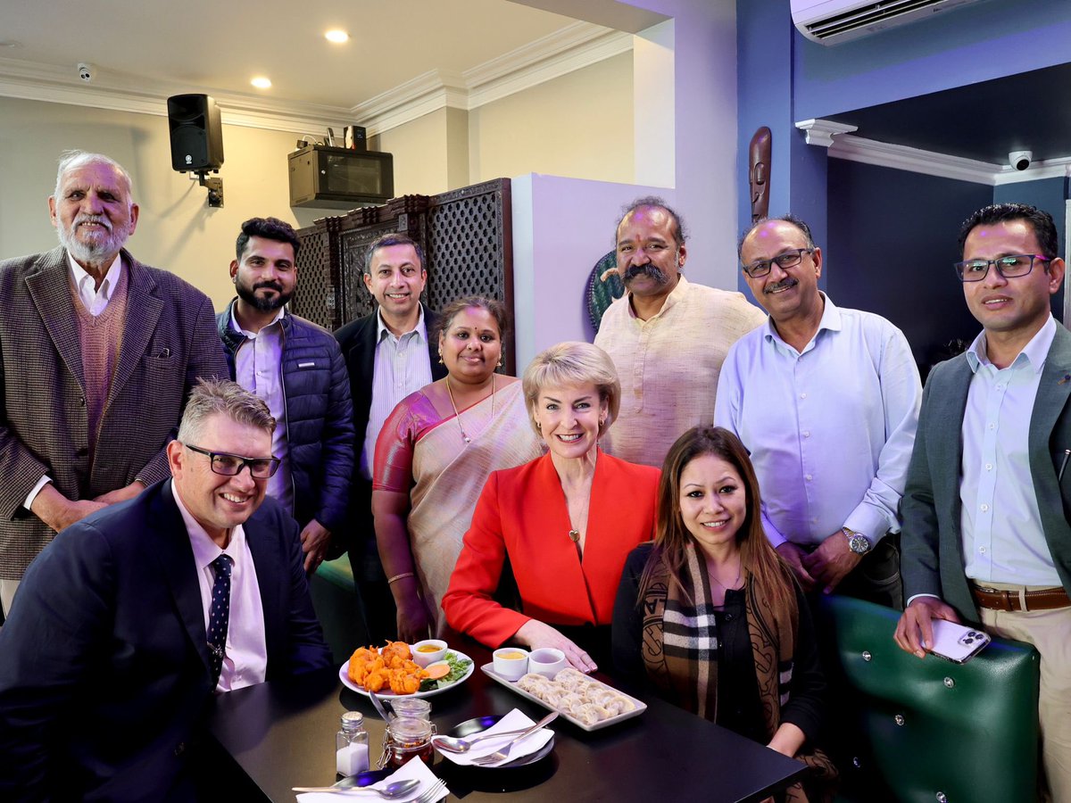 Thank you to Sai, Neelima and everyone from the Hindu Council Australia for your warm hospitality, walking us around Parramatta this afternoon. It was a pleasure to visit the local small businesses and restaurants serving the Indian and Nepalese communities living nearby.