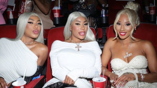 Jela & The Clermont Twins reunited!