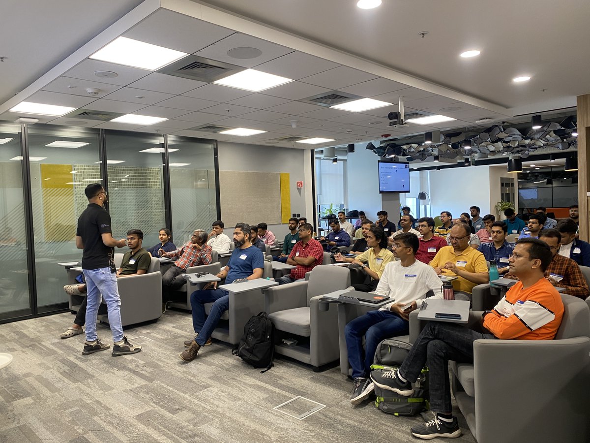 Kubernetes Pune tweet media