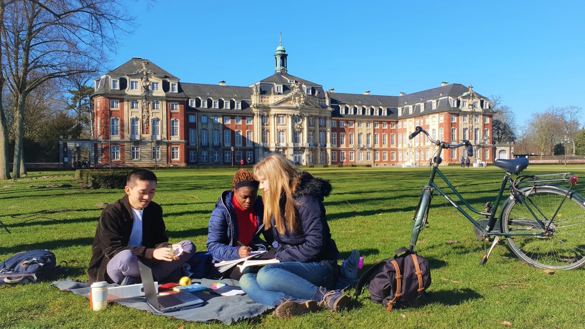 🚨 International Mathematics Master's students: Apply now for our MM scholarships and come to Münster! Deadlines: Short Term Scholarships 15 May and Full grant Scholarships 31 May. 🗓️ uni-muenster.de/MathematicsMue…