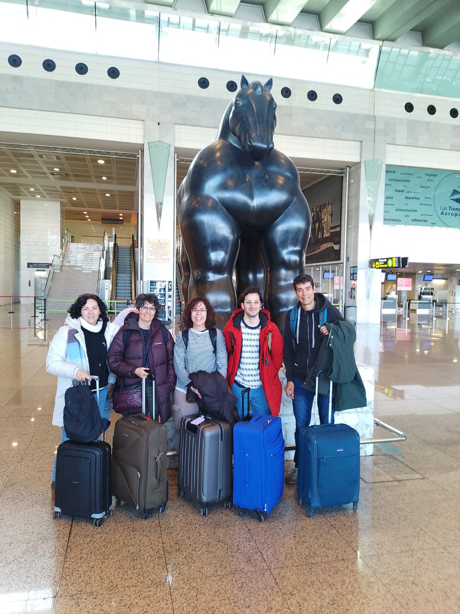 EscolaJOR's tweet photo. Una docent del centre participa al programa de mobilitat amb l'equip #Emailc #Erasmus #CETE+ a Finlàndia. Job shadowing a l'escola Malmi Peruskuolu a Hèlsinki, centre AICLE. https://t.co/eO2QFkvVs3