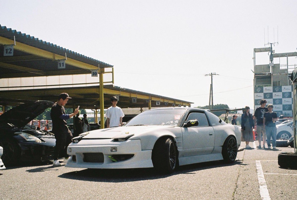 りくお tweet media