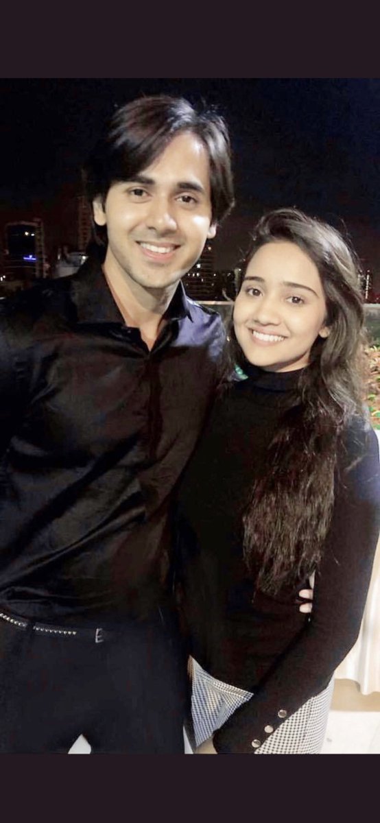 Give the confirmation of #YehUnDinonKiBaatHai S2 with #AshDeep as leads we are waiting since 2019 💯 high trp !! 

Keep streaming #Diltujhkochahe

 youtu.be/eJ1UDdQbE-k

#AshiSingh #RandeepRai  

@SonyTV @sumeethmittal @golu_a @001Danish @rndeeprai @Ashisinghh
@ShashiSumeet