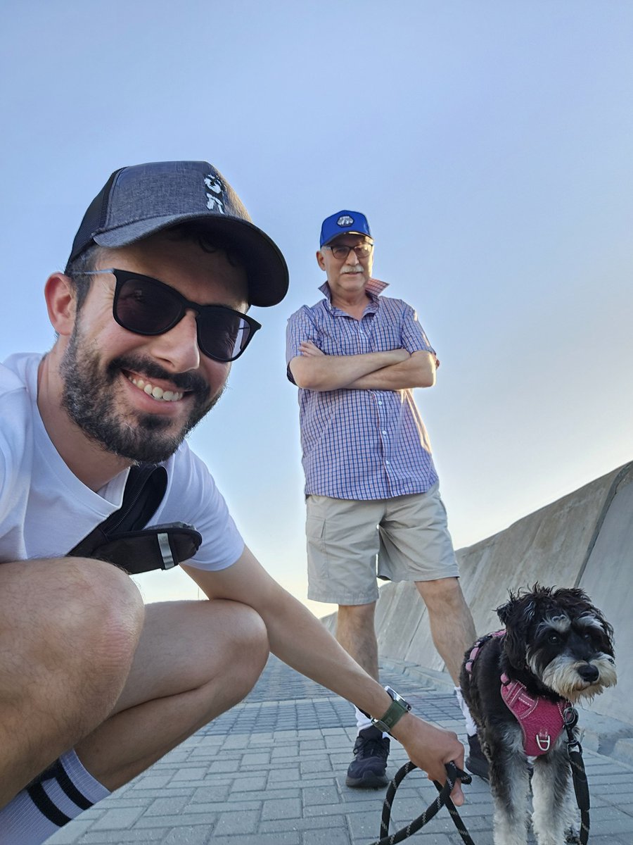 I didn't get the memo to wear a cap 😅

#miniatureschnauzer #schnauzer #miniatureschnauzersofinstagram #miniatureschnauzers #miniatureschnauzerpuppy #puppy #dog #pupfluencer #dogfluencer #dogsofinstagram #puppylove #puppylife #puppygram #puppiesofinstagram