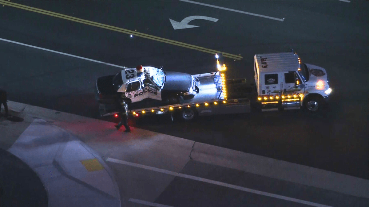 BREAKING: Officer hospitalized in Covina crash that left squad car badly damaged trib.al/UImgaMv