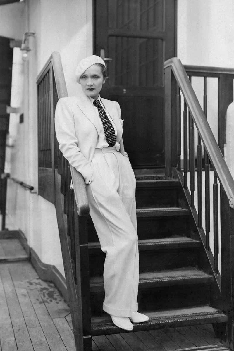 Marlene Dietrich 🖤 ( 27 December 1901 - 6 May 1992 ).