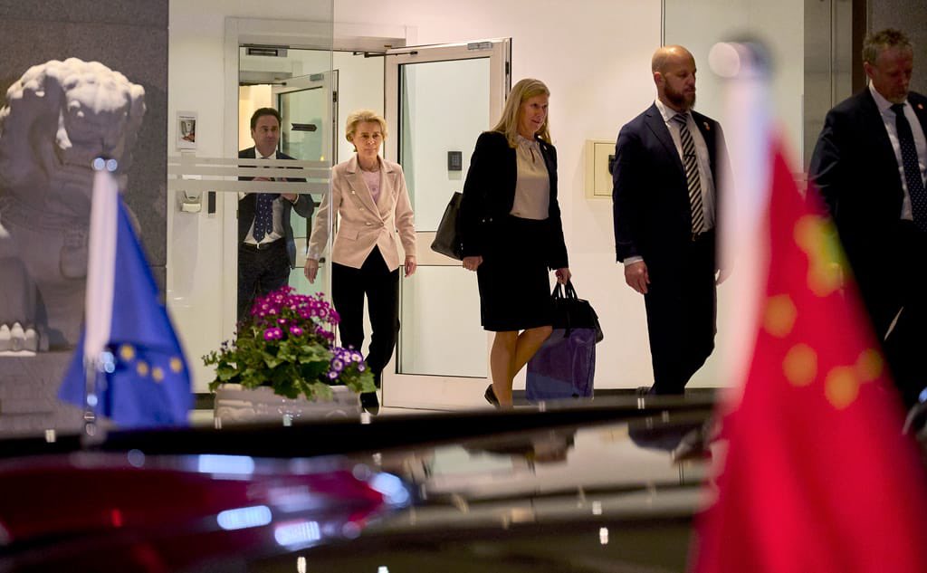 Charles_de_GALLIA tweet media