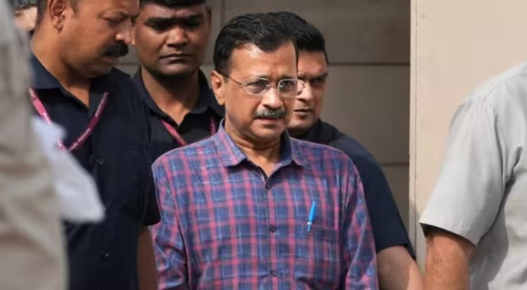 ⚡️Delhi LG recommends NIA probe against Arvind Kejriwal for allegedly receiving political funding from Banned terrorist organization 'Sikhs for Justice'