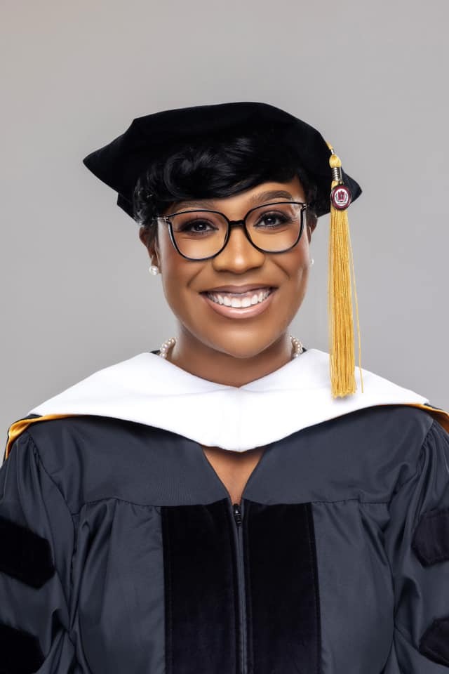 Dee Wed, 2009 @TCSchools_ graduate, earned her Bachelor's degree in Psychology/Journalism from UT Knoxville, two Master's degrees (Syracuse University and Widener University), and recently completed her Doctorate in Marital and Family Therapy from Loma Linda University. Dee works…