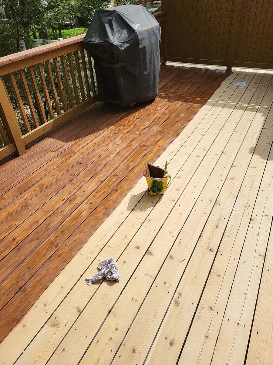 🌞Hey there! Have you checked your calendar recently? Because your deck is begging for a fresh coat of stain this year! 😉 Let's get it scheduled before summer slips away. 🎨 #SpectrumPainting #NoMoreProcrastination #DeckGoals