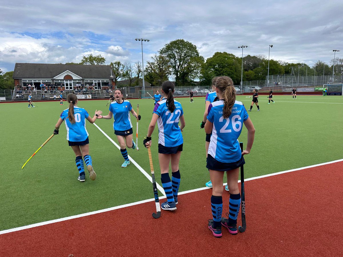 Great work by the TA girls yesterday . A 3-1 win v Holcombe TA with goals from Anna, Karlijn and Holly . Many thanks to our hosts. @SevenoaksHC @HolcombeHC @EnglandHockey @SE_HockeyUK