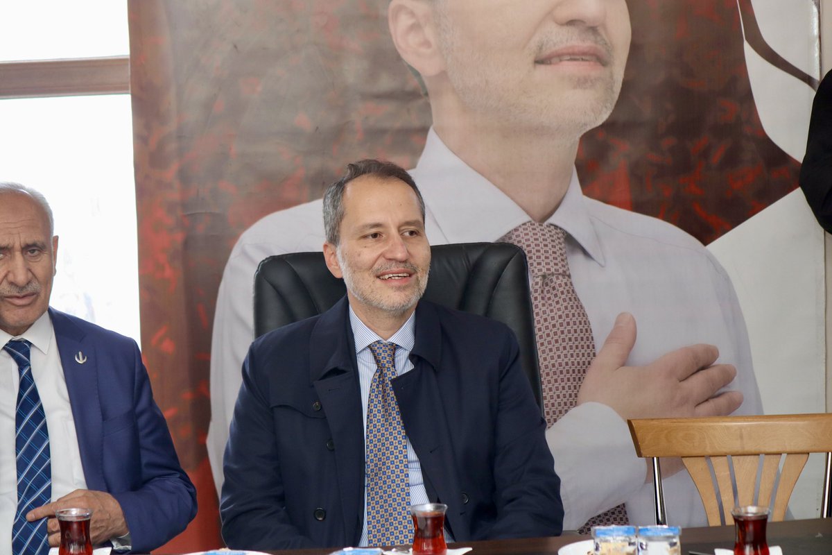 📍 Van Gürpınar Genel Başkanımız Dr. Fatih Erbakan ve genel merkez heyetimiz Van Gürpınar İlçe Başkanlığı’mızı ziyaret etti.