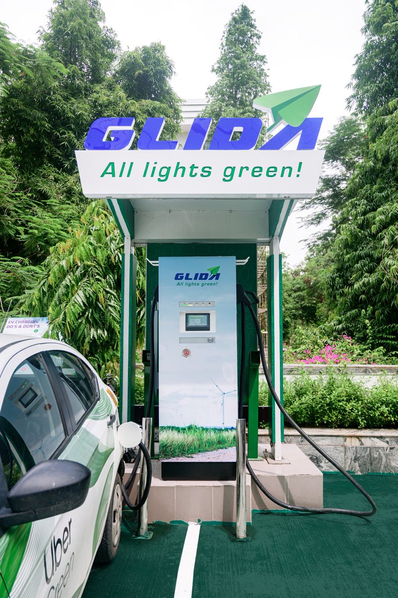 It's time to #GoElectric! Don't let myths hold you back. Embrace EVs & stay ahead of the curve! Thanks to government policies, cutting-edge EV technology, & the rapid expansion of public fast #charginginfrastructure, the benefits of EVs are clearer than ever🔌💚#AllLightsGreen🛣️