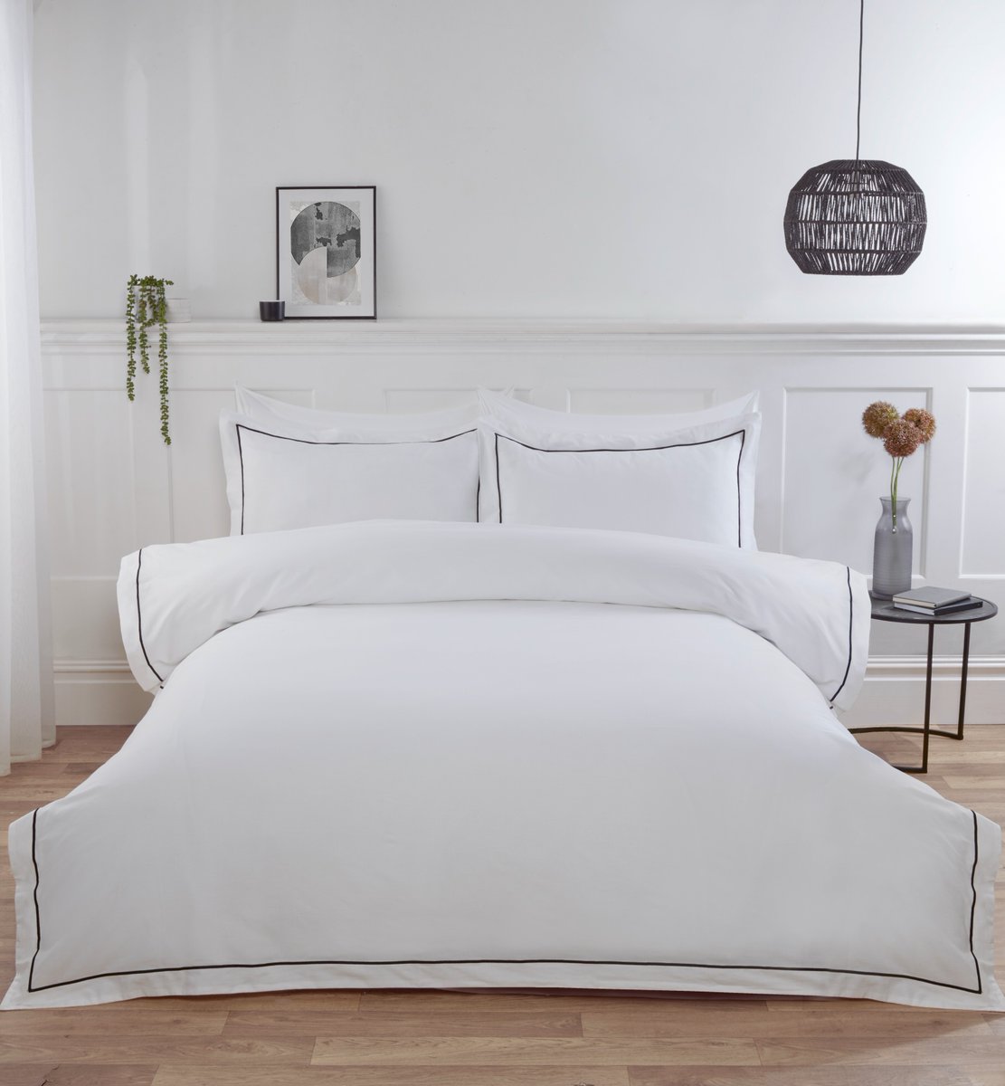 Here's something COOL 😍👇 💤 Oxford Bamboo Bedding Set crafted from bamboo and cotton blend to make it breathable, comfortable & so so soft - the perfect set for summer nights! ❄️ bit.ly/3UpTjbA