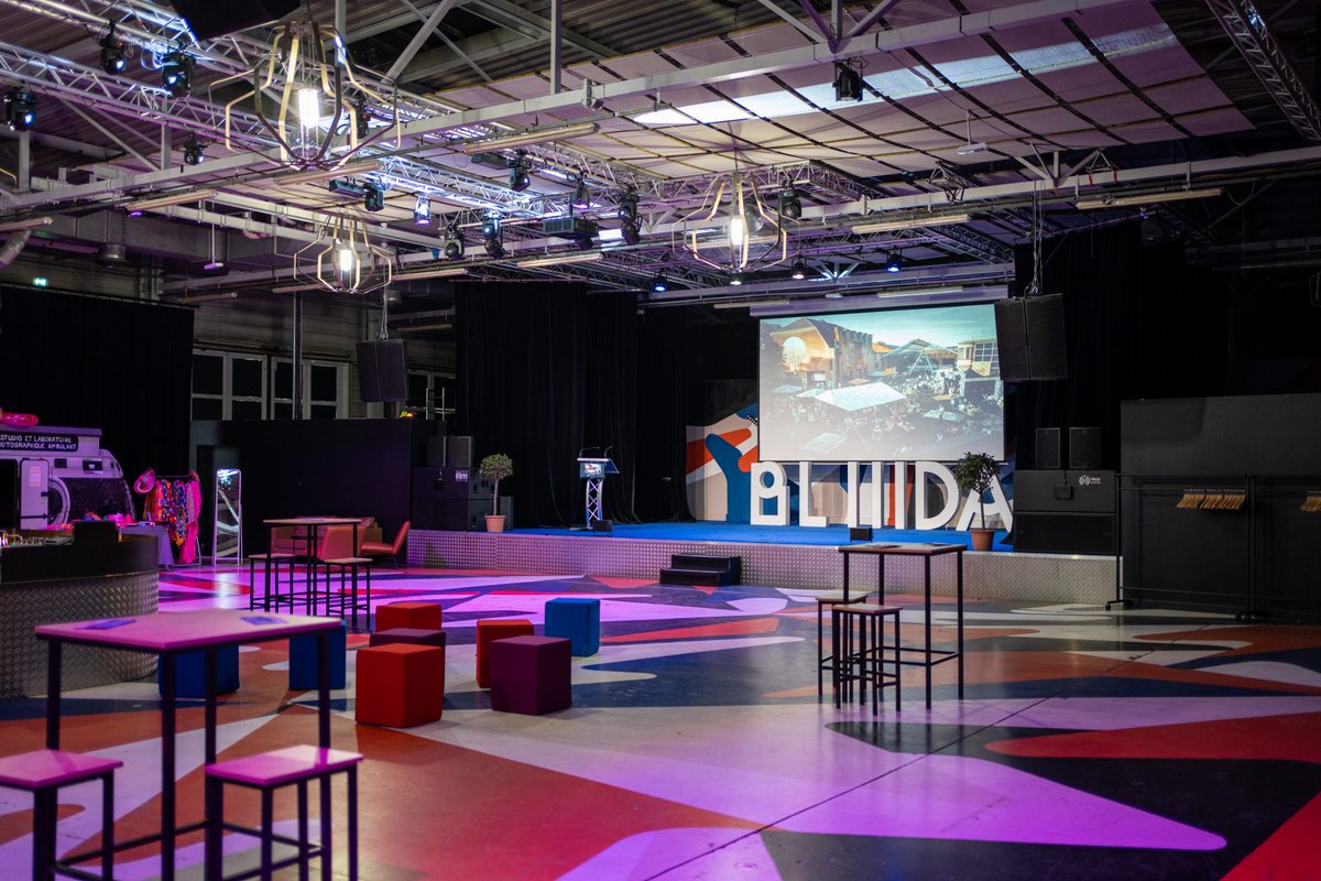 [ Espace #1 ]

J-20 avant l'arrivée de Pixel Metz !
Le Walking Ghost Hall accueillera les différentes conférences ainsi qu'un espace gaming.

La salle comprendra une grande scène mais également des consoles, qui permettront le déroulé du tournoi !