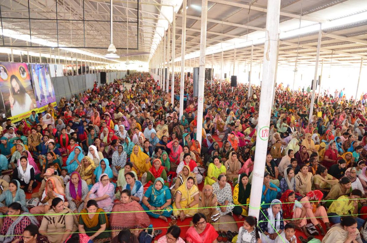 This month of May in which Shah Mastana Ji Maharaj conducted the first satsang, Yesterday crores of people reached Barnawa UP to celebrate this holy month & with the inspiration of Saint Ram Rahim Ji
#SatsangBhandaraHighlights