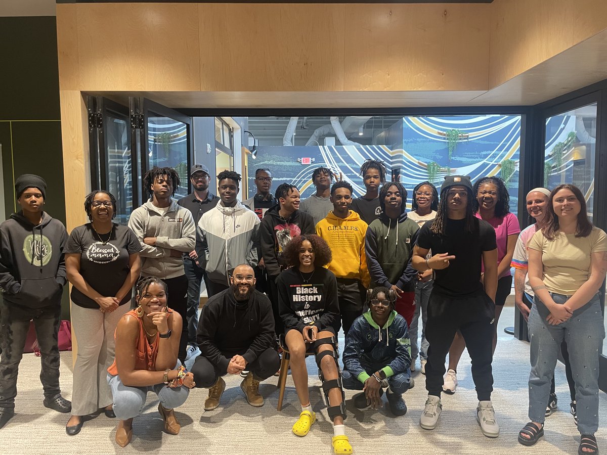 May's Prep Forward Cohort Meeting: YOD students, @WillAllenFndn (Shannon Lynch), Boys & Girls Club (Marissa Redding) joined us to discuss the Wear Orange iniatative & respect in conflict.