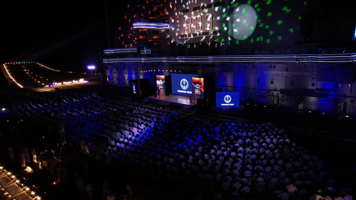 IN_WNC's tweet image. The annual Western Fleet Awards Nite made it&apos;s debut at Karwar Naval Base onboard #INSVikramaditya on 04 May. VAdm Sanjay J Singh, FOCINC #WNC was the Chief Guest for the function.
@SpokespersonMoD
@HQ_IDS_India
@indiannavy
@IN_WesternFleet
@IndiannavyMedia
@DefPROMumbai