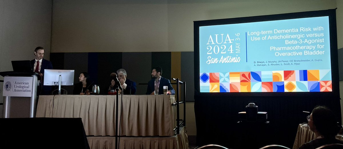 For pts on #oab meds >1 year, only oxybutynin was associated with 12% increase in onset of dementia relative to b3 agonist (darifenacin, fesoterodine, solifenacin, tolterodine, trospium appear to be ok) #sufu24 at #AUA24