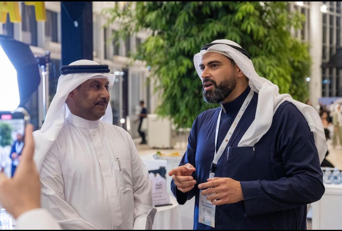 Faculty_Med_KAU's tweet photo. برعاية كريمه من سعادة عميد كلية الطب أ.د. عمر سعاده وتحت  إشراف د. معتز الدهلوي من قسم الأنف والأذن والحنجرة وجراحة الرأس والعنق وبالتعاون مع النادي الطلابي للأنف والأذن والحنجرة، أختتمت حملة نَسَم للتوعية عن أمراض الأنف والجيوب الأنفية التي أقيمت بمجمع الرد سي مول https://t.co/rMk2db6TVl