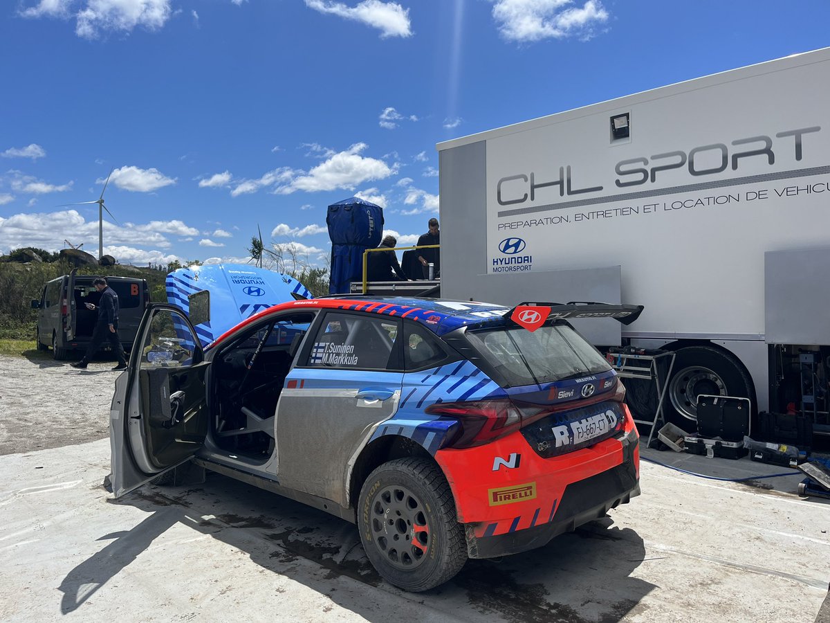 A happy @TeemuSuninenRac just finished his #RallydePortugal test close to the Fafe stage this morning. #WRC