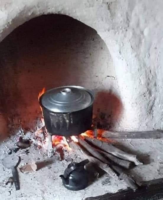 Avrupa'da iklim değişikliği dolayısıyla İtalyan pizza fırınları yasaklanacakmış. Ocaklıkta yemek ve ekmek yapmış, çay demlemiş son nesil olacağız sanırım. Bunlar kültürel değerlere saygılı değil...