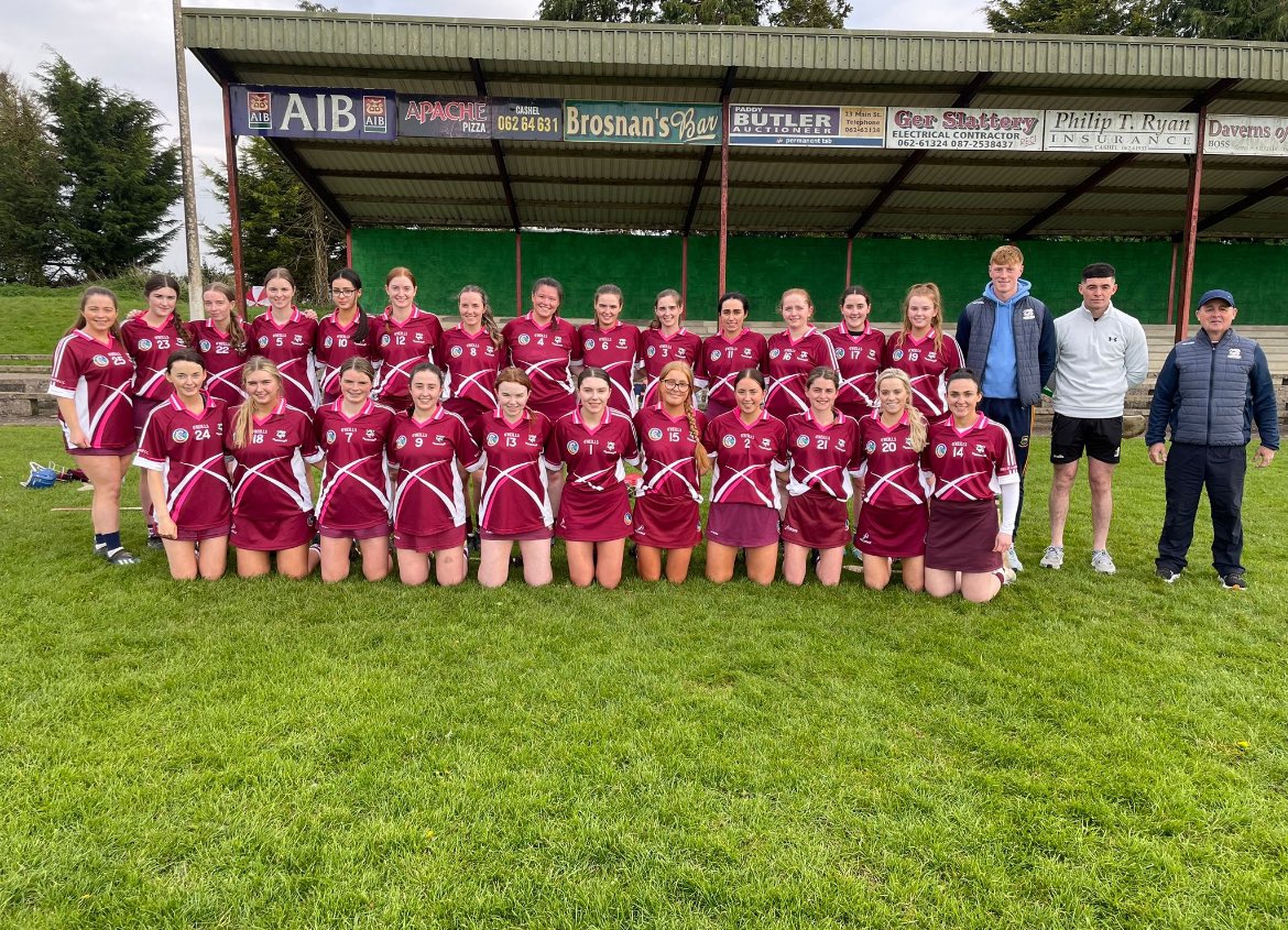 Good luck to our junior Camogie team who take on Roscrea this evening in the League Quarter final! The match is on in Ballingarry at 6pm! 🇱🇻 Please support the girls! 👏