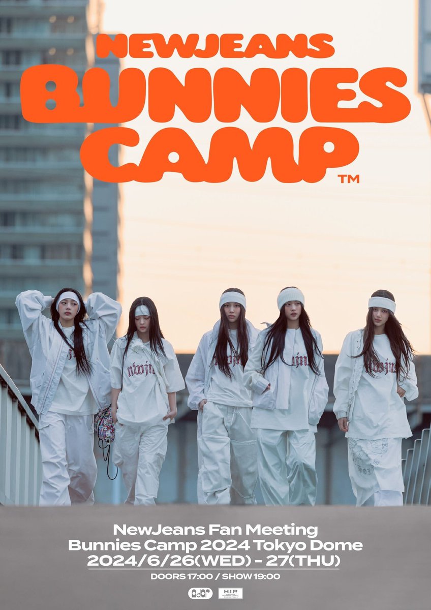 NewJeans has sold out both days of their 'BUNNIES CAMP' fan meeting at Tokyo Dome.