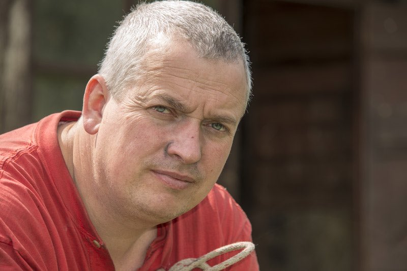 ArchRose90's tweet image. Resident: Hi, our bins haven’t been collected in months, can this be sorted?

Cllr: Your bins shall be collected once Gaza is free from the river to the sea!

Resident: You what? Can you sort this? The stench has become unbearable

Cllr: Genocide is also unbearable

Resident: FFS