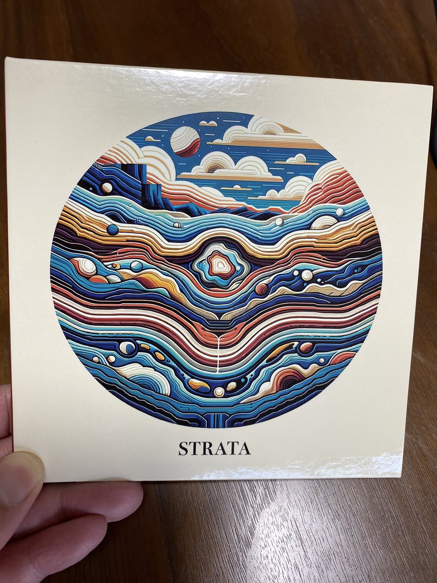 LITEさんの新アルバム『STRATA』買いました！
どれもおしゃれでカッコいい😎！
「Sosue」「Endless Blue」のドラムヤバすぎ！「Deep Inside」のベース最高！
それに映画「騙し絵の牙」の主題歌「Breakout」（Album Ver）が入っていて俺得満載のアルバムでした！
是非皆さんに聞き惚れてほしいですー！