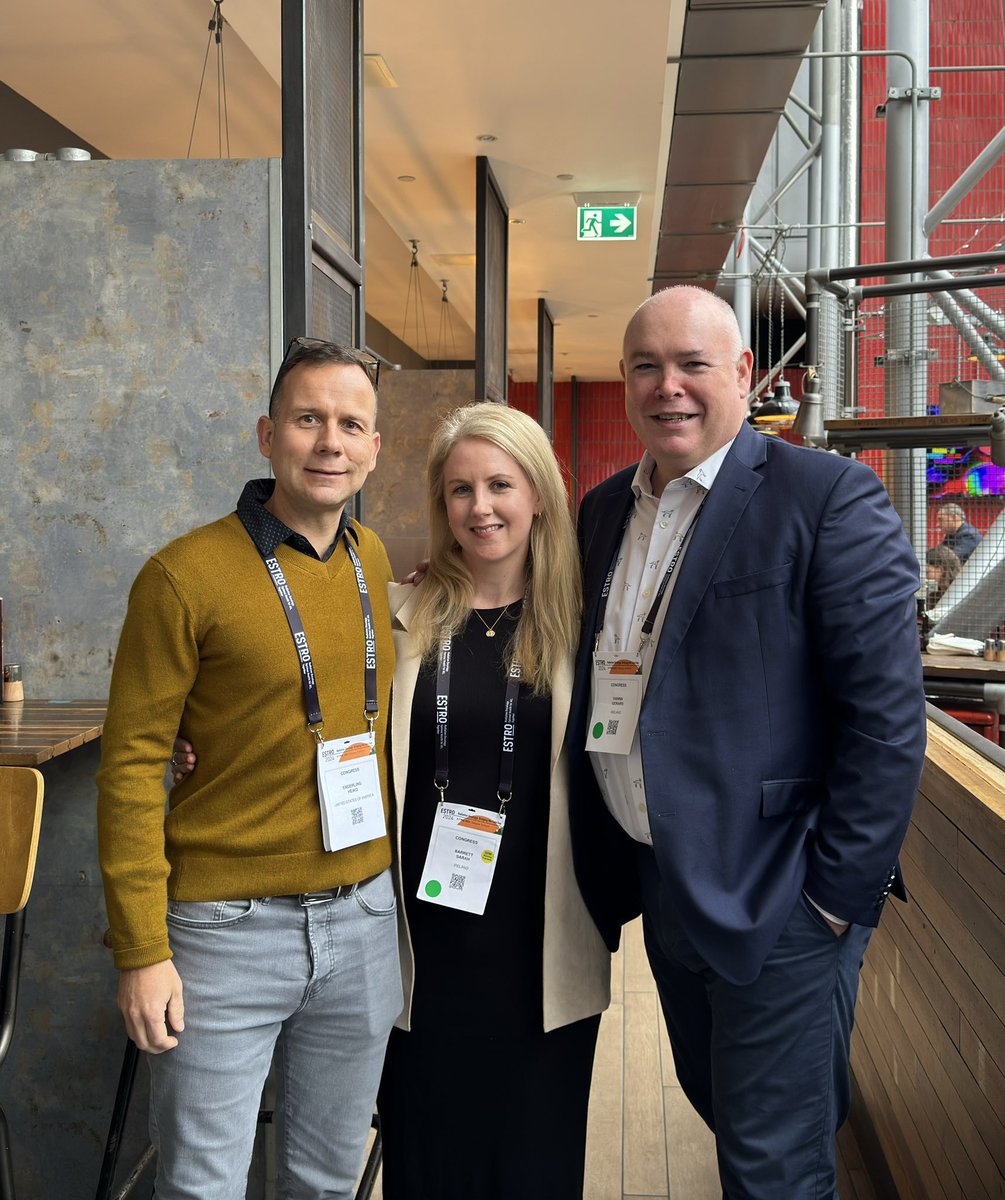 Great to catch up with @HeikoEnderling along with @Sarah_Barrett_1 at #ESTRO24 Fascinating to discuss personalised approaches to #radiotherapy in novel trial approaches