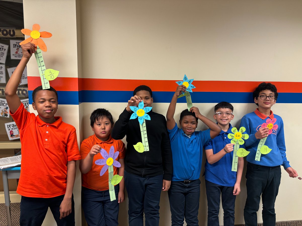 Fifth grade made fraction flowers! They created six equivalent fractions as the petals, writing the decimal at the center, and placing their fraction leaf on a stem number line! #MTA #MathFun 🌼