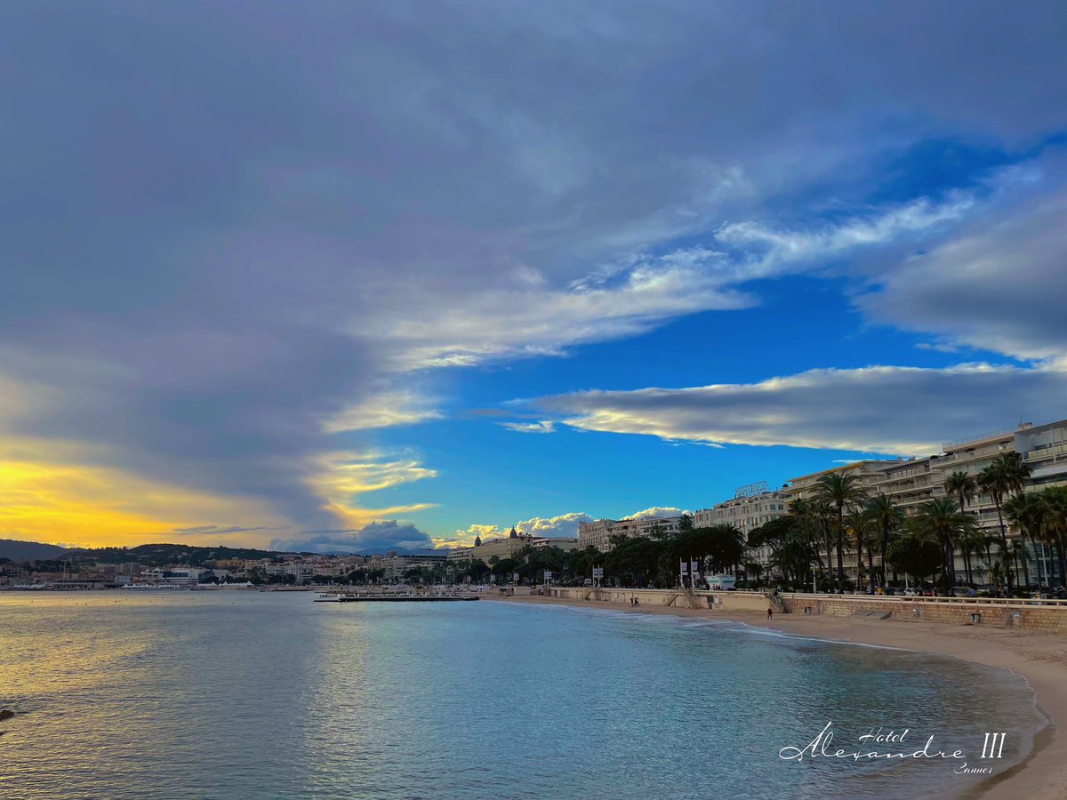 J’aime. 

#jaime #jaimecannes #jaimemaville #jaimecotedazur #cotedazurfrance #cannes #cannes2024 #bienvenueacannes #visitcotedazur #cannessoleil #festivaldecannes #cannesfilmfestival