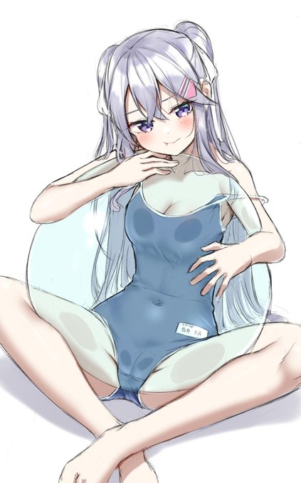 こういう子のスク水ってなんかいいなっておじさん思います。 
