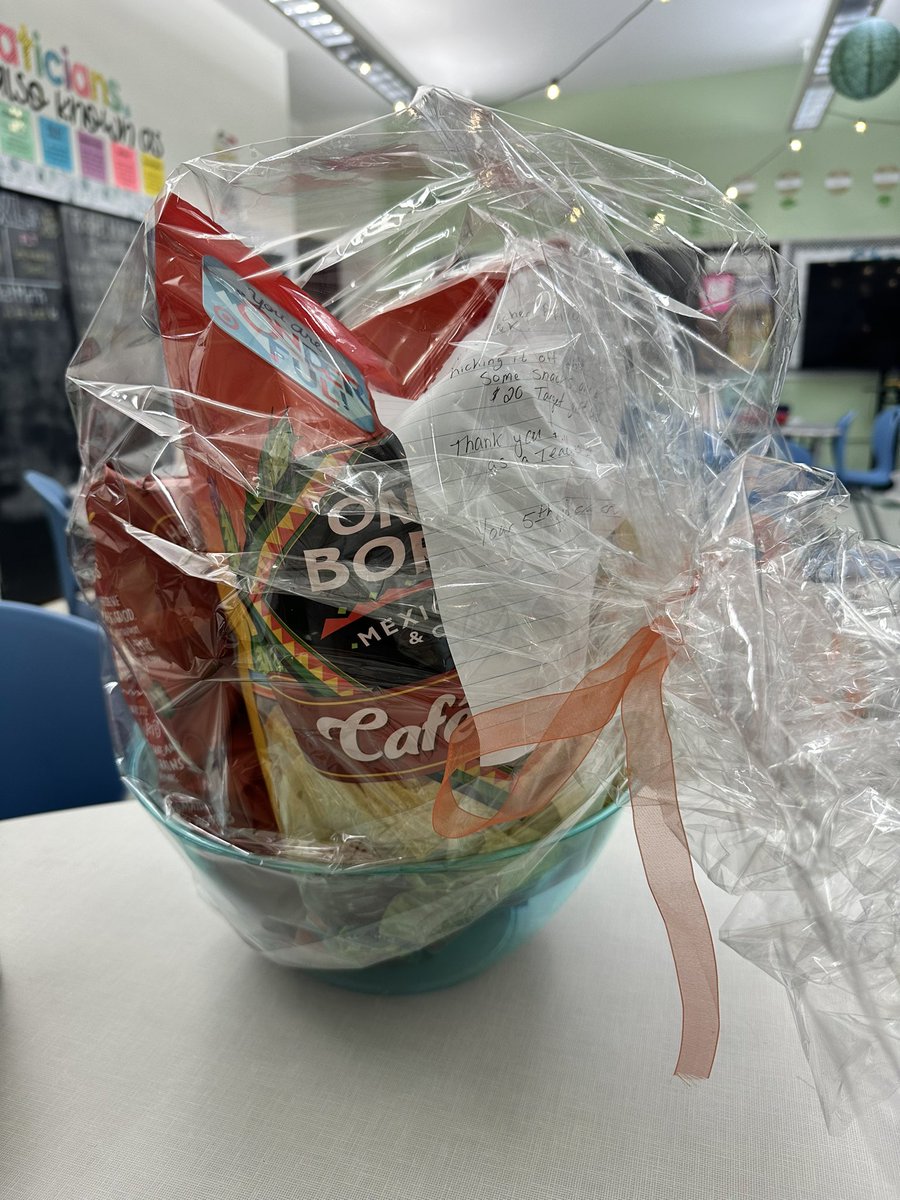 A huge thank you to my homeroom for kicking off teacher appreciation week with some of my favorite snacks! 🥰