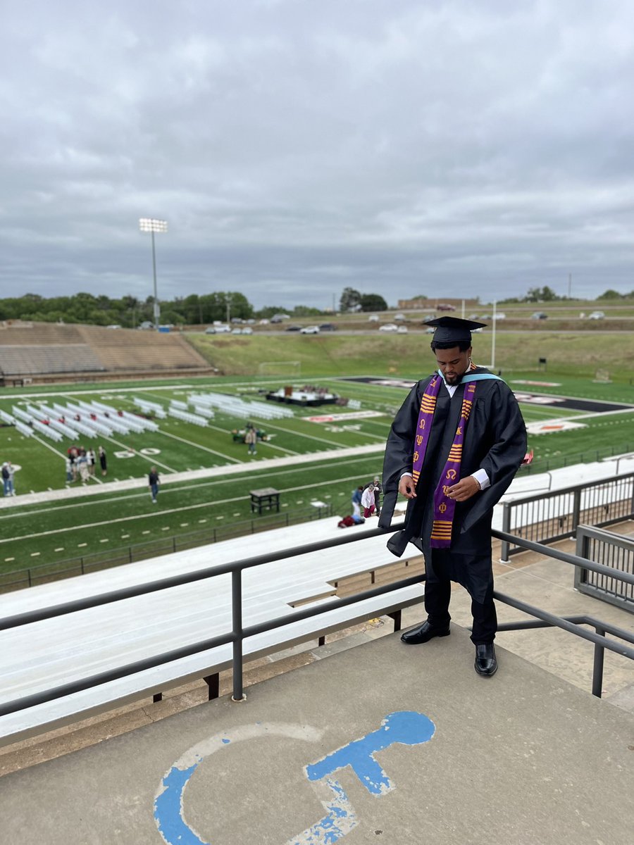 Coach Cry tweet media