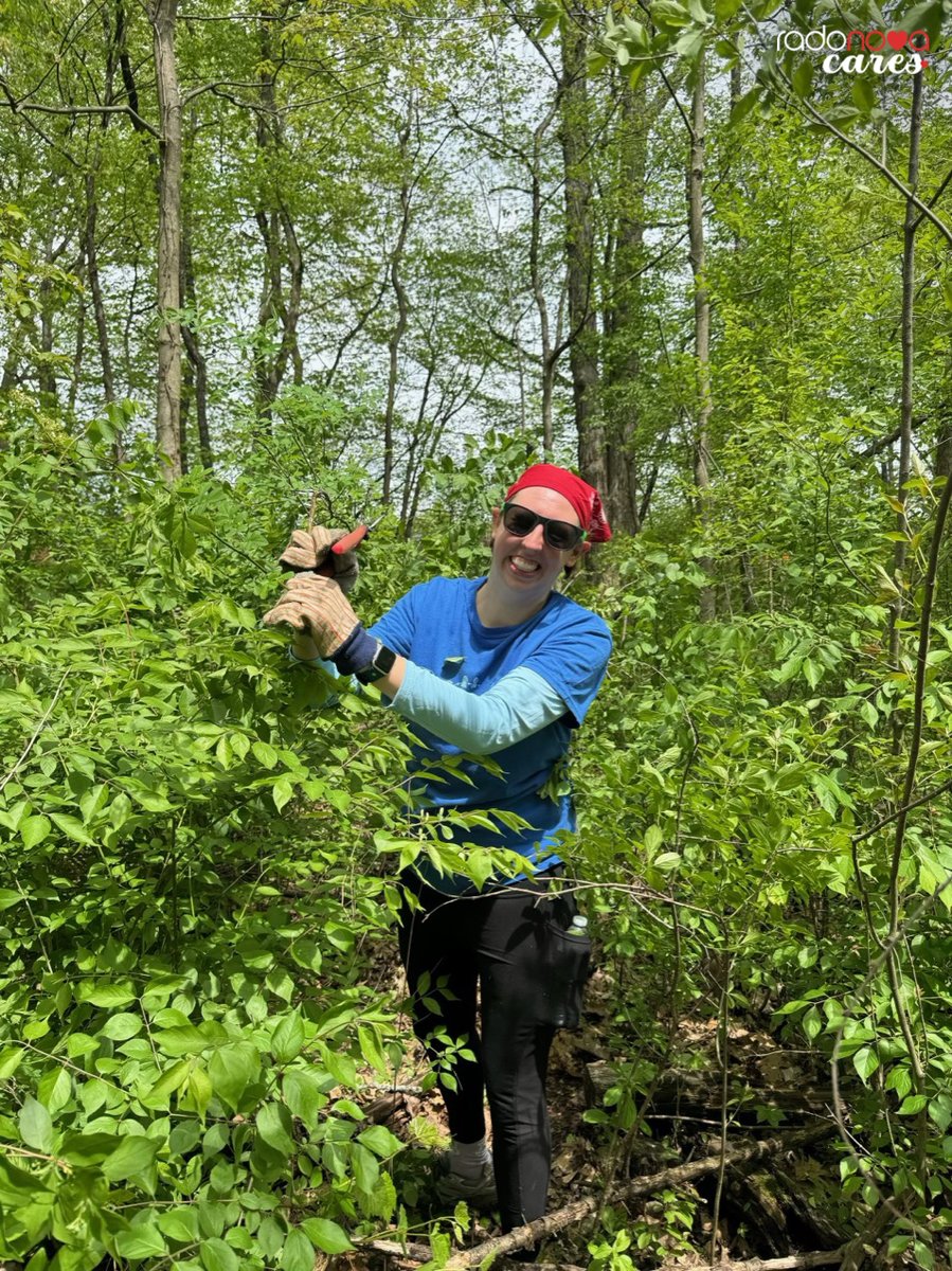 Last weekend we volunteered for the annual DuPage River Sweep restoration event. The DuPage River Sweep is an important community initiative where volunteers work to remove debris from local waterways and adjacent lands.

#RadonovaCares #volunteerwork #DuPageRiverSweep