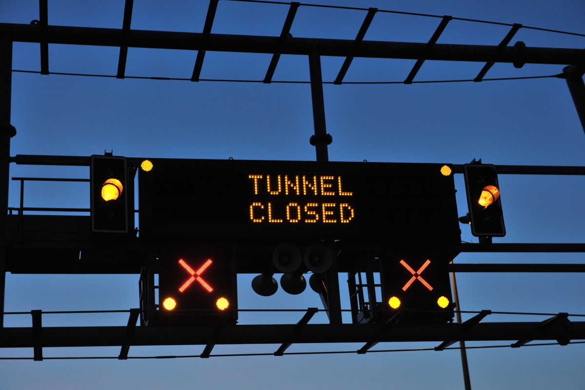 Good Afternoon! Jack Lynch Tunnel will be closed tonight! Tuesday - Full Tunnel Closure - 21:00 - 04:00. For more jacklynchtunnel.ie/tunnel-closure/ Drive with Care! #TII @dunkettleint @CorkSafetyAlert @SaferRoadsCork @Corkcoco @CorkAirport