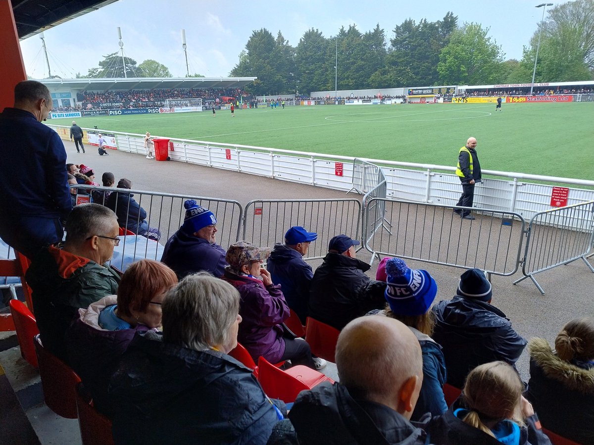@IsthmianLeague @PitchingIn_ @ChathamTownFC @ETFCOfficial @NonLeaguePaper @NonLeagueCrowd @nonleagueshow @townsendaround The segregation is temporary. Enfield Town could and should have got the 600 tickets the league rules provide for instead of just 400. Plus we got fewer than 40 seats!
