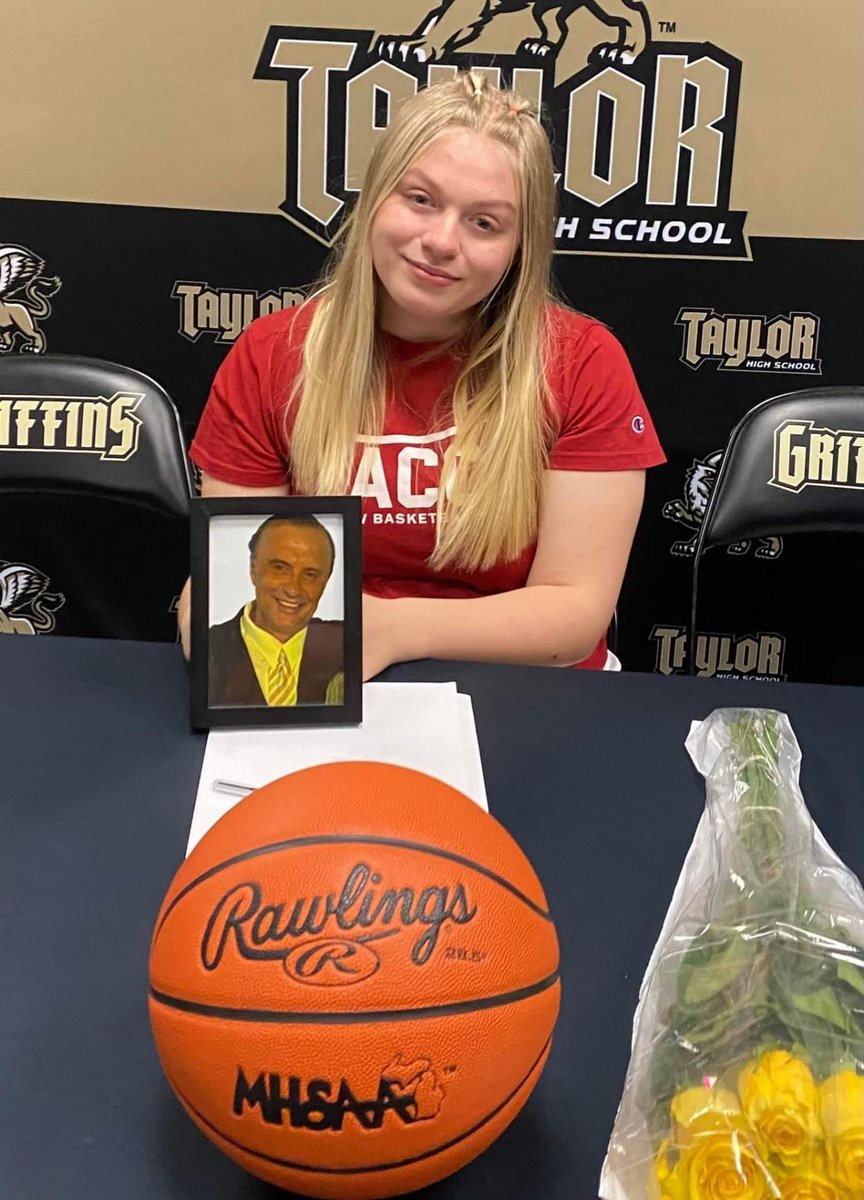 Cierra Tetz (@cierratetz) on Twitter photo #Committed #Committed